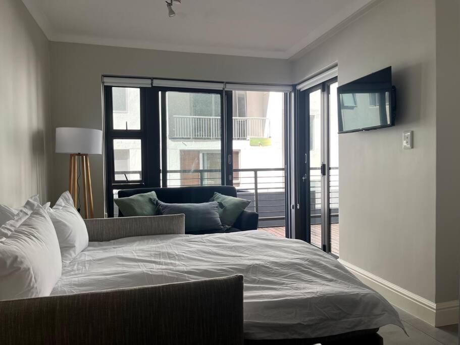 Modern In Observatory * Cape Town