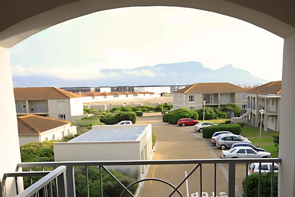 Beachside Living In Muizenberg. Apartment Cape Town