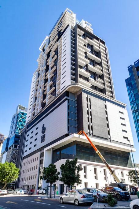 Luxury With Panoramic Views Apartment *
