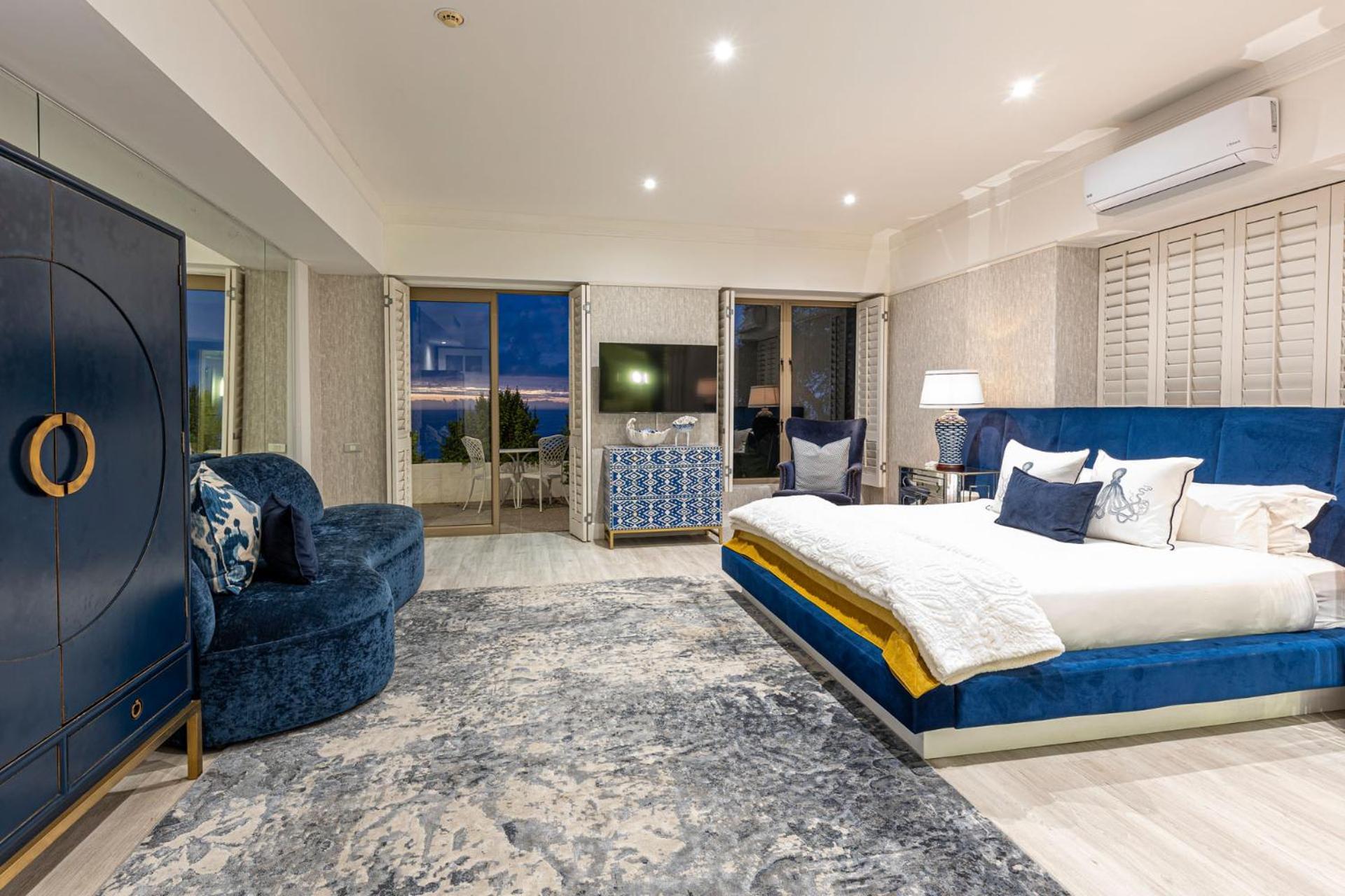 Guest house Clifton Yolo Spaces - Clifton Mansion 2*