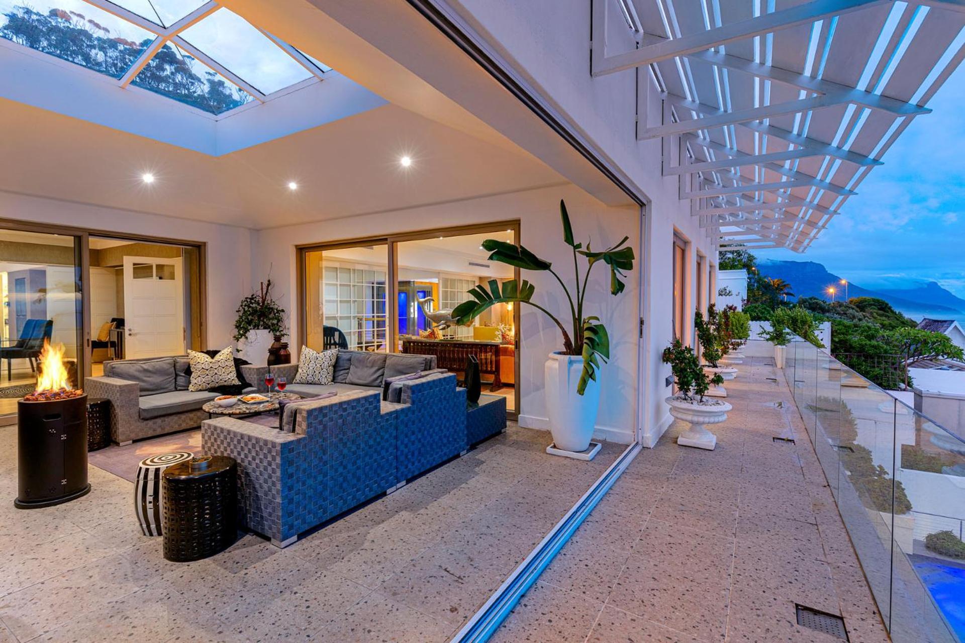 Guest house Clifton Yolo Spaces - Clifton Mansion 2*