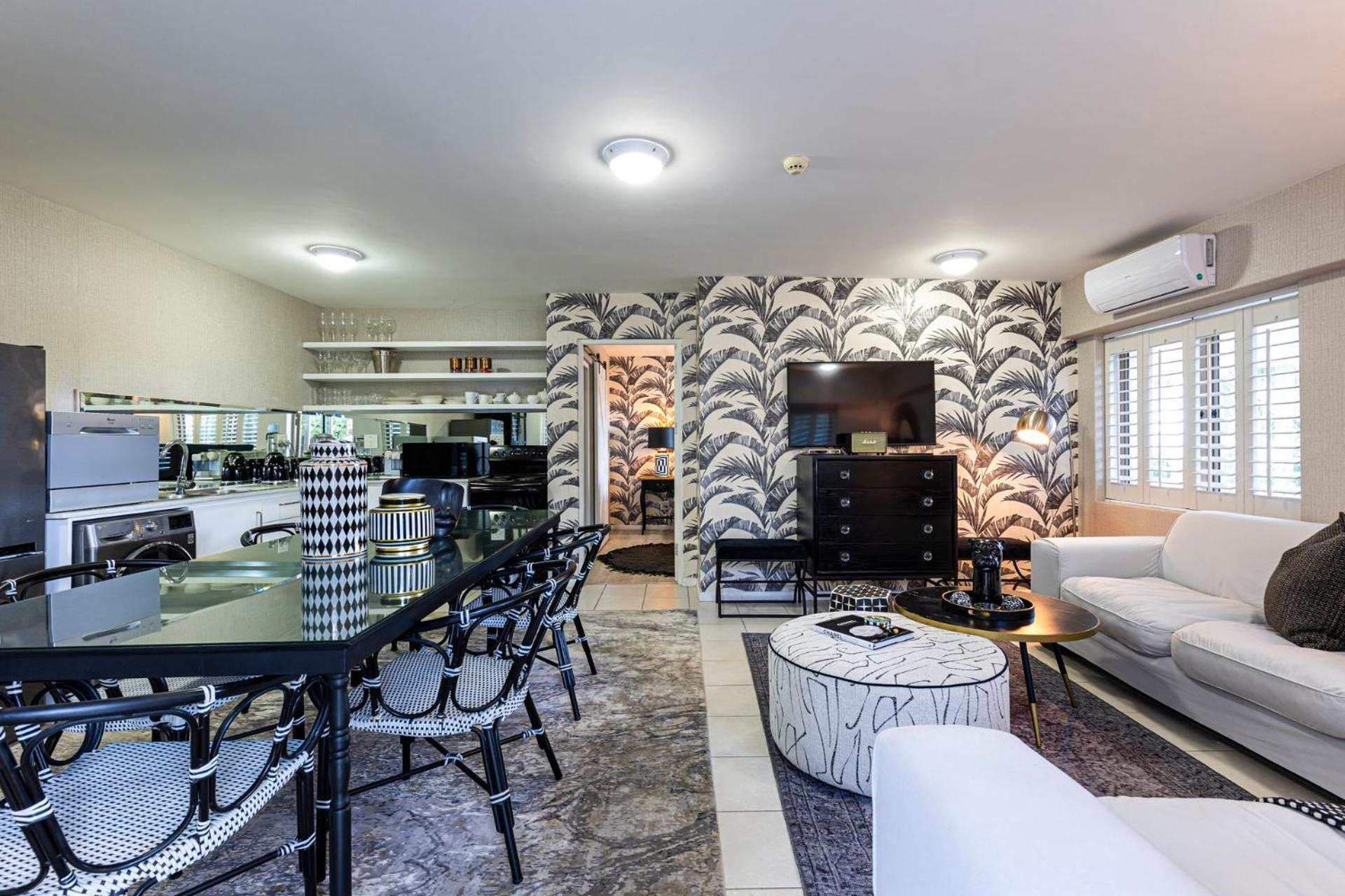 Guest house Clifton Yolo Spaces - Clifton Mansion 2*