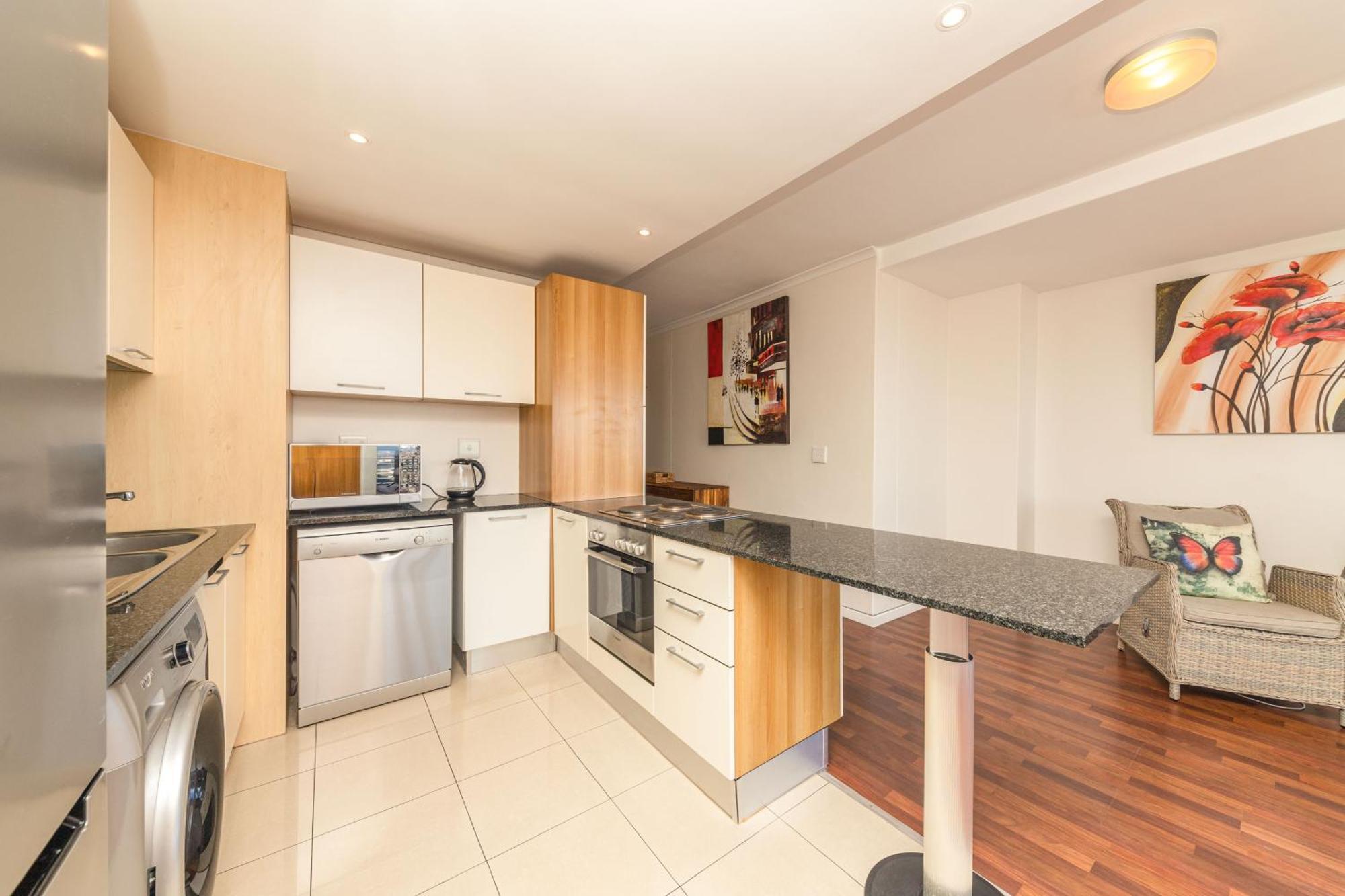 Apartment Horizon Bay 1505