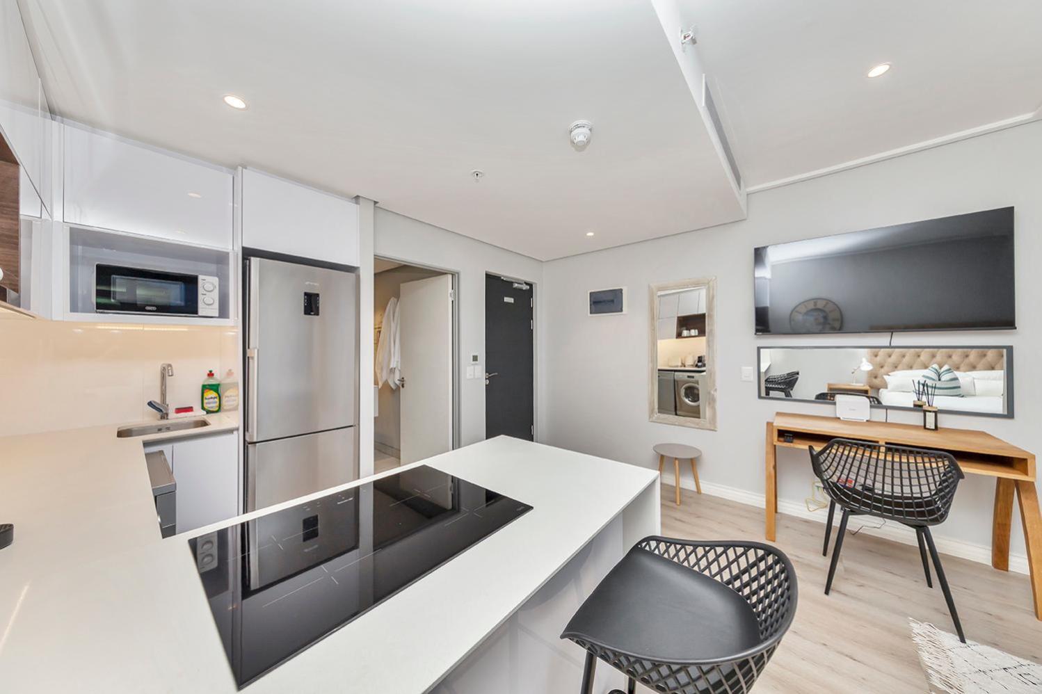 Stunning 22nd Floor With Rooftop Pool & Sea View 16onbree Apartment
