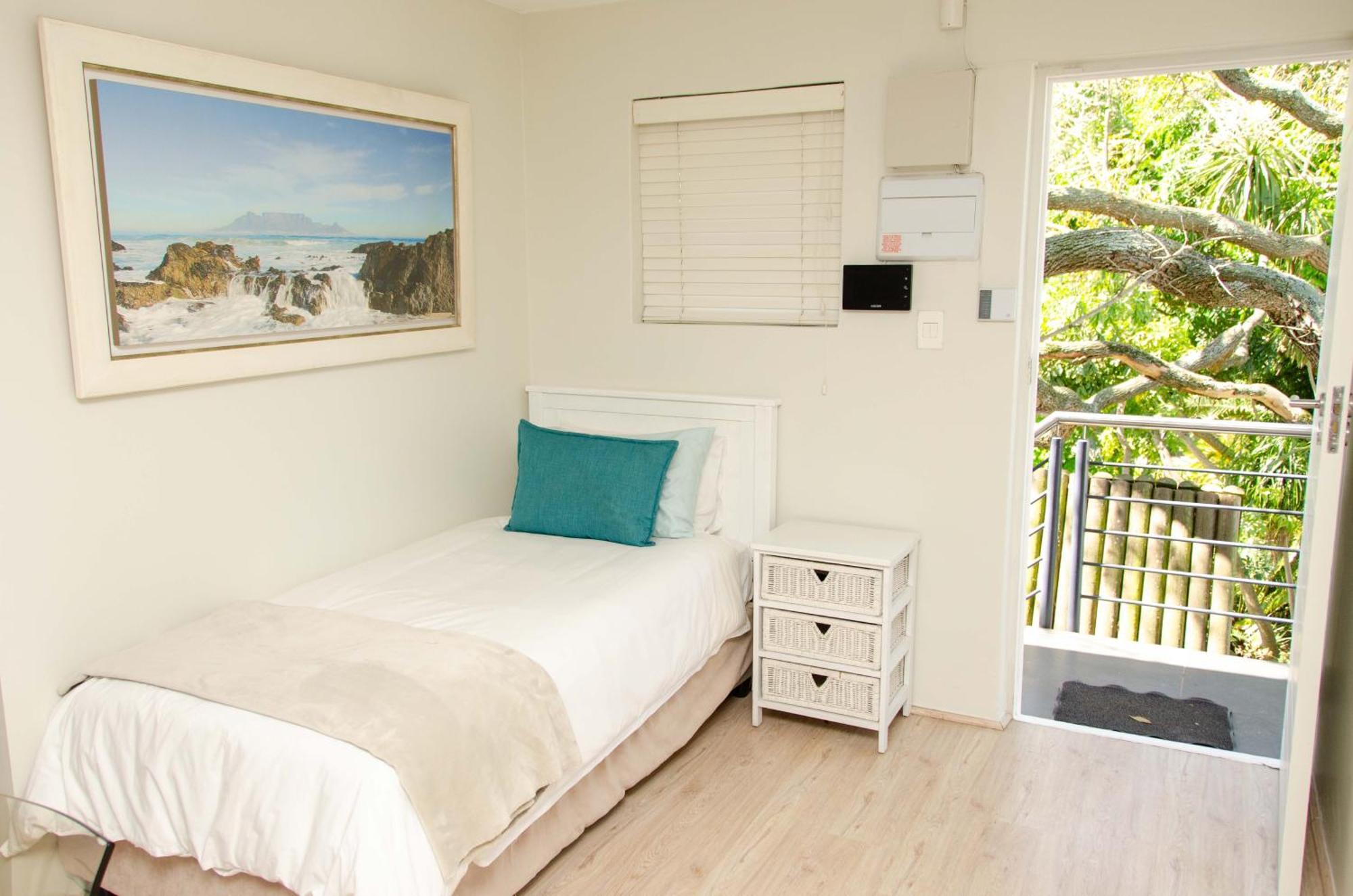 Art And Guest house Cape Town