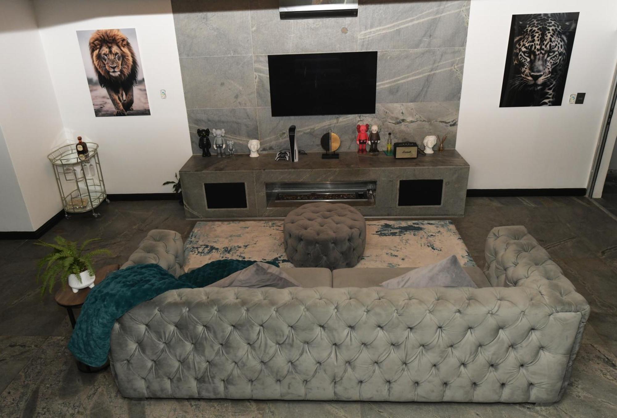 Boutique Home, The Peak Of Luxury