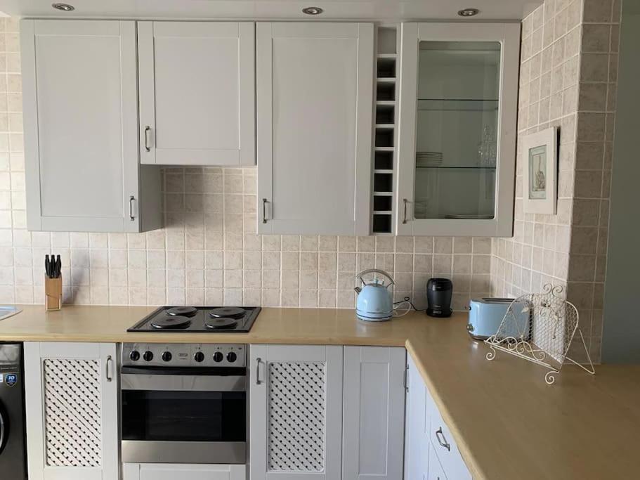 Apartamento Your Own Space In The Leafy Cape Cidade Do Cabo