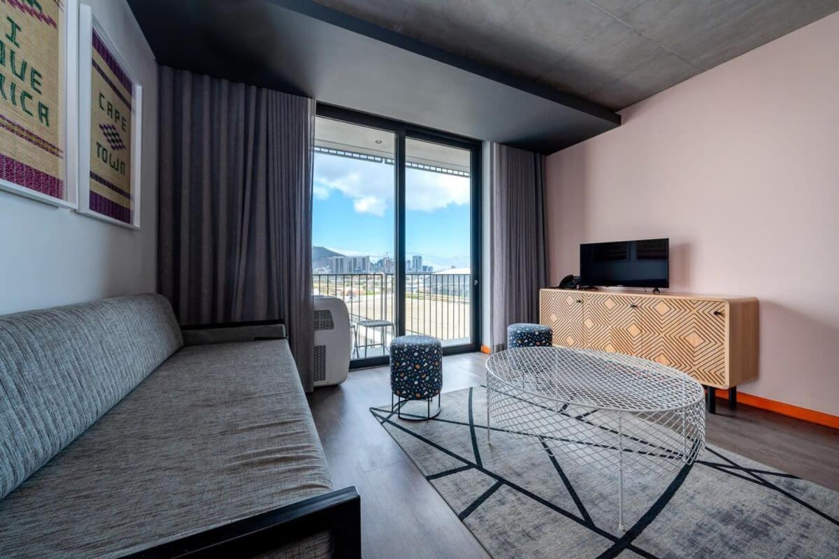 Apartment 409 Wex1 By Perch With Daily Housekeeping *