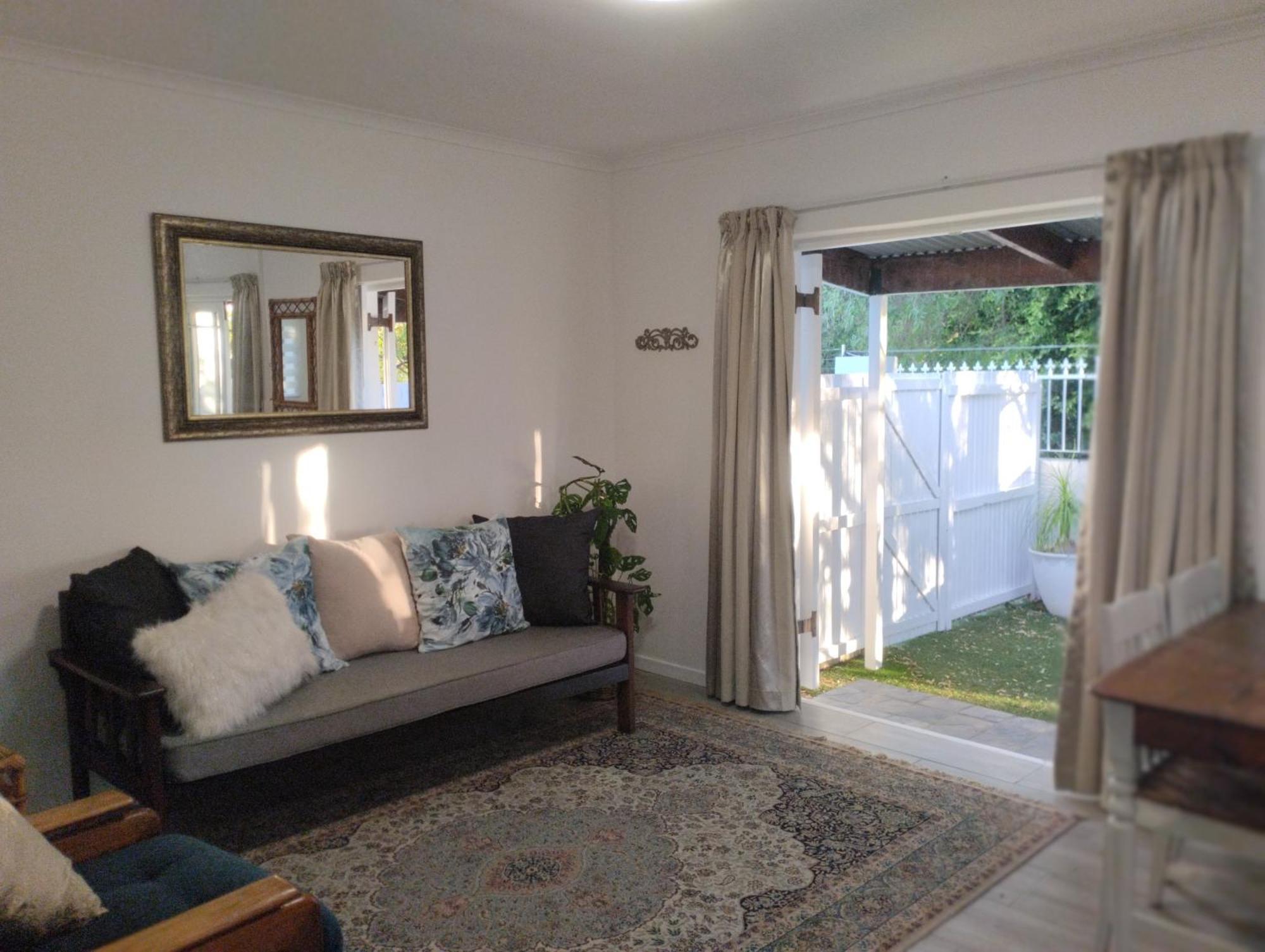 Mozart Close - For People Who Needs Space * Cape Town