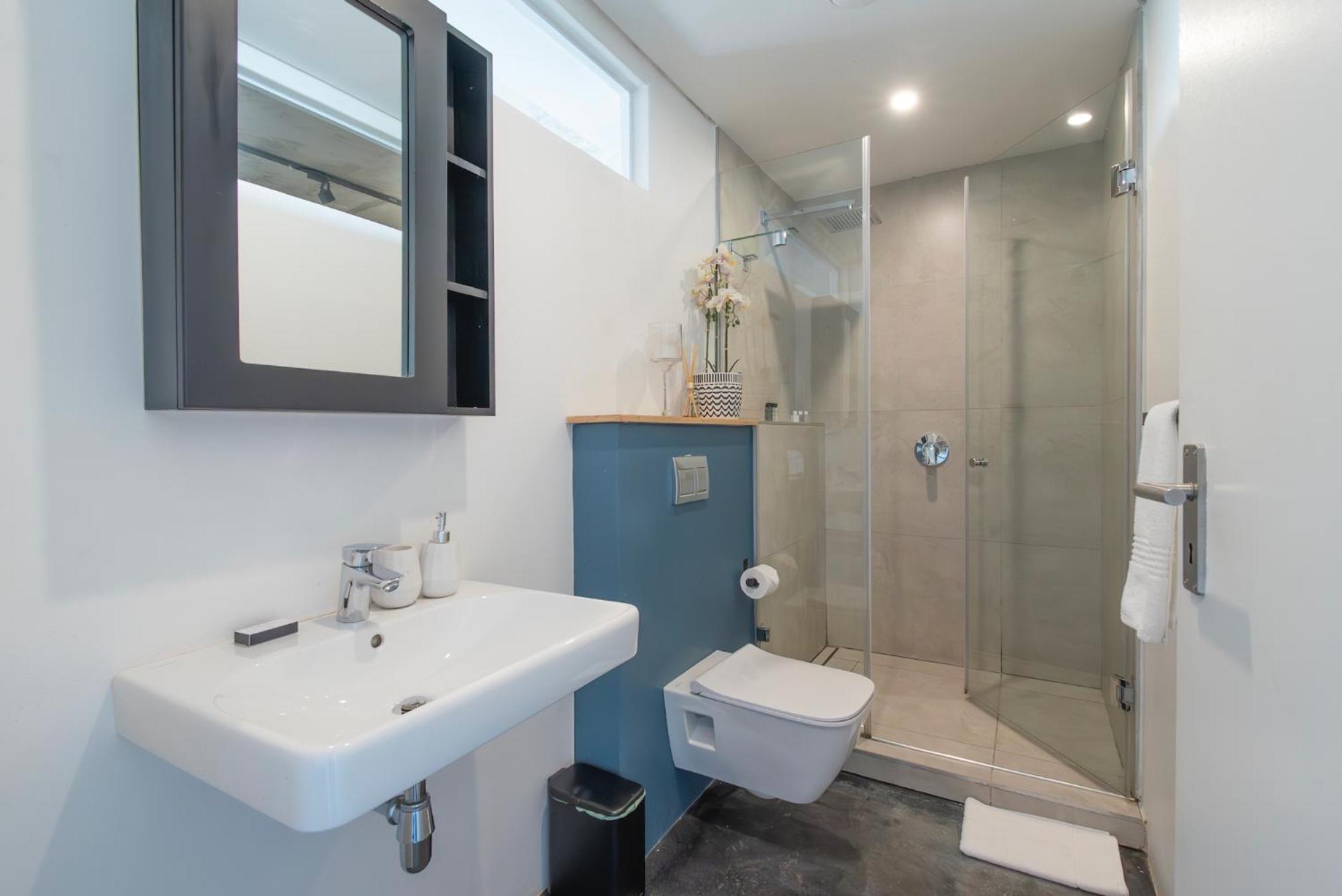 Apartamento 40 On L Modern Oasis With Stunning Views Cidade Do Cabo