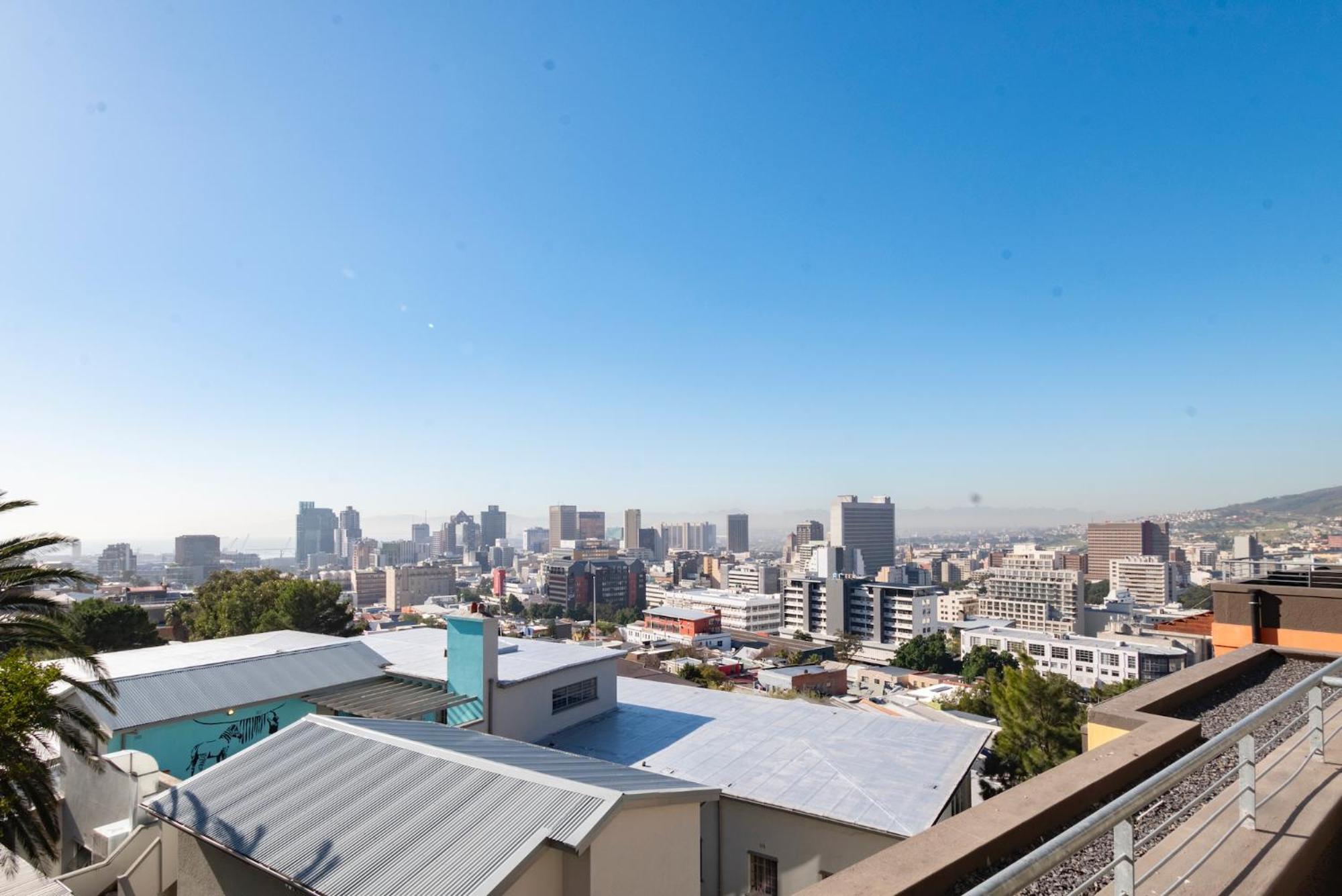 40 On L Modern Oasis With Stunning Views Apartamento *