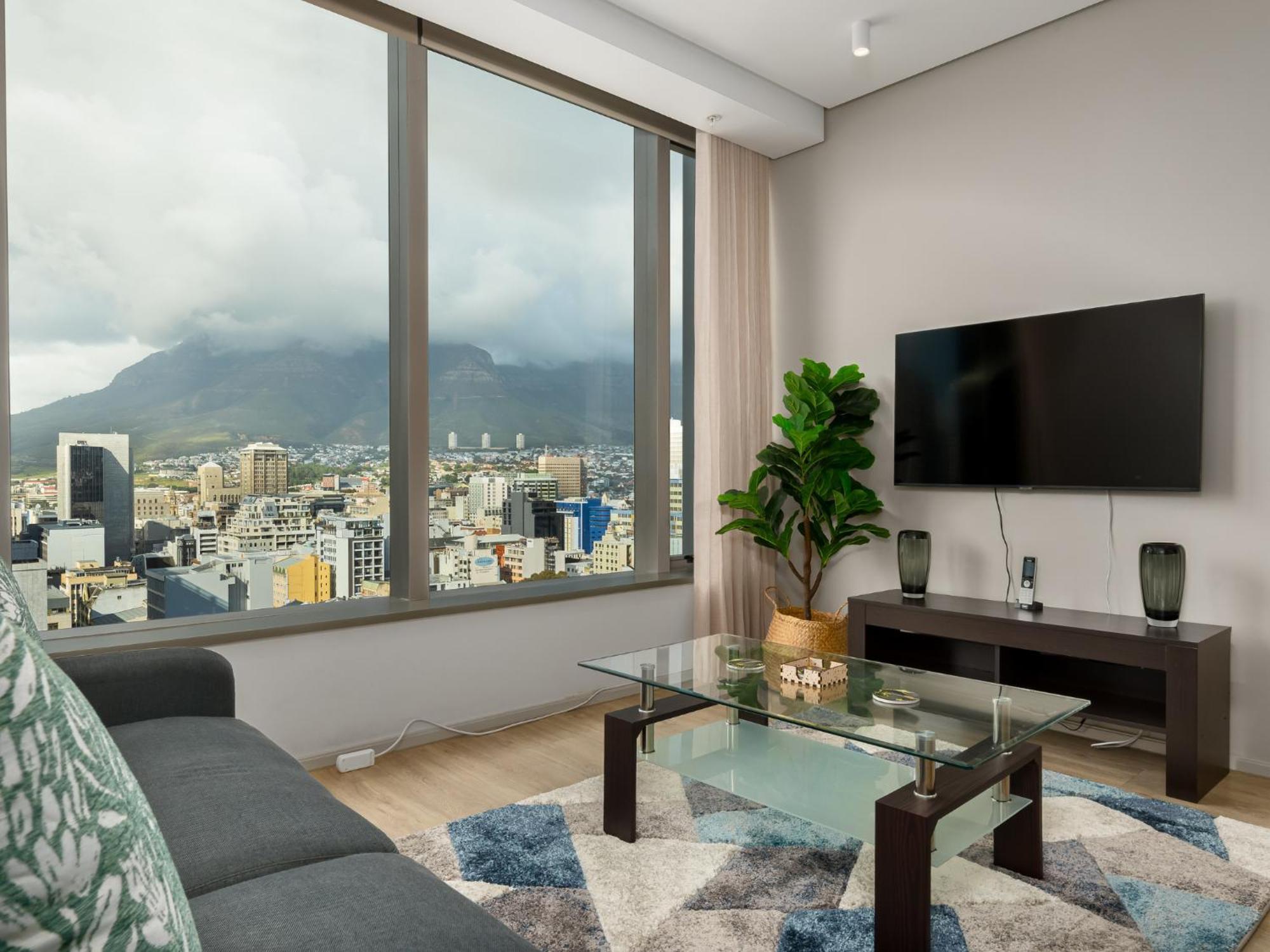 Apartment El Roi Coastal & With Mountain Views Cape Town