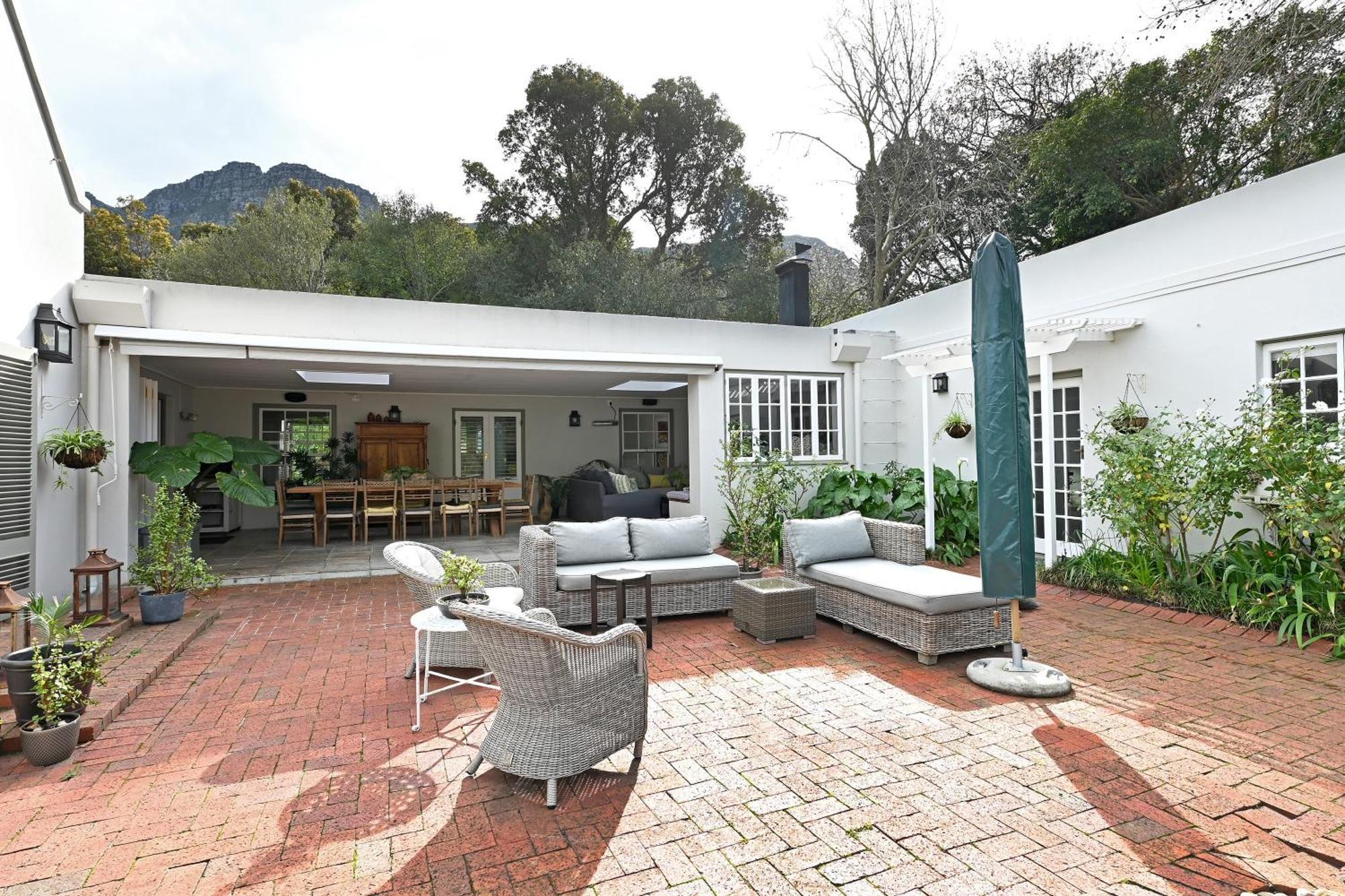 Villa Riverlea Pool River Mountain Views Family Garden