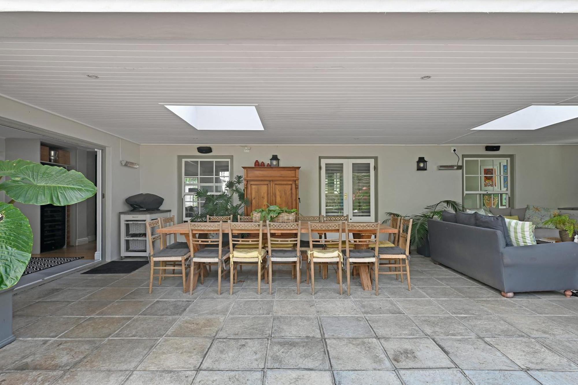 Villa Riverlea Pool River Mountain Views Family Garden Cape Town