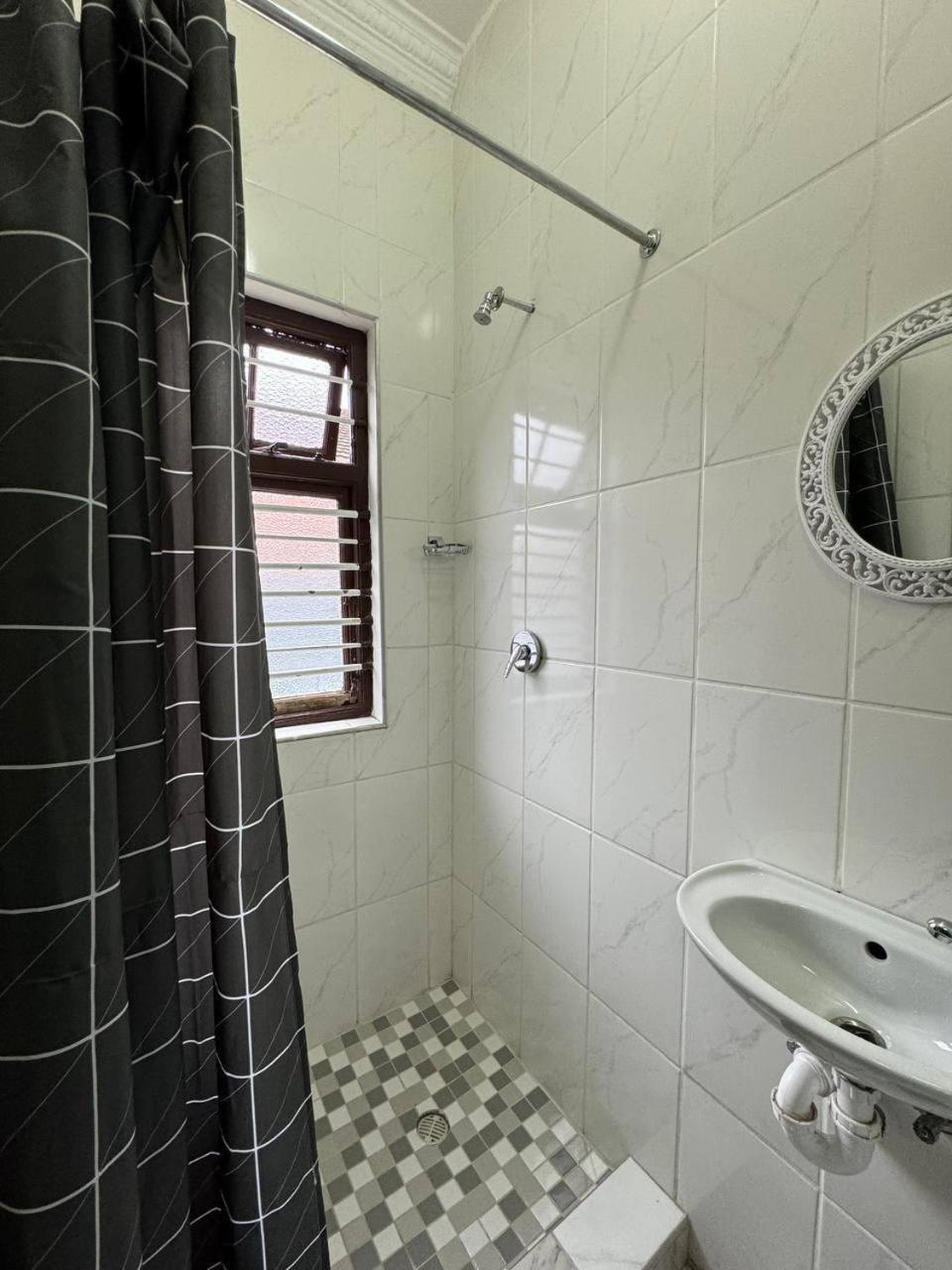 Michu Guest house *