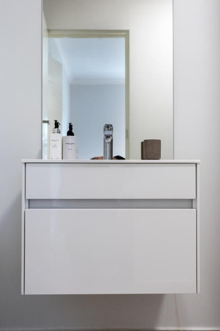 Apartment Bergsig Spacious Deluxe Corner Unit Cape Town