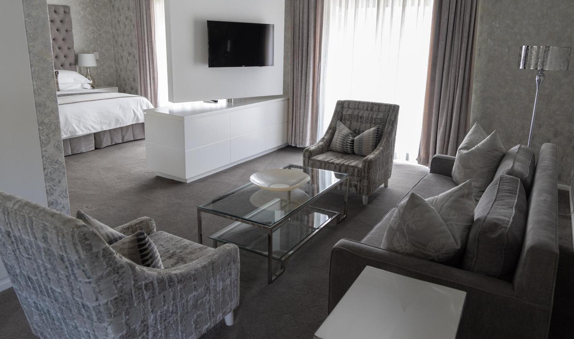 The Cape Milner Hotel 4*