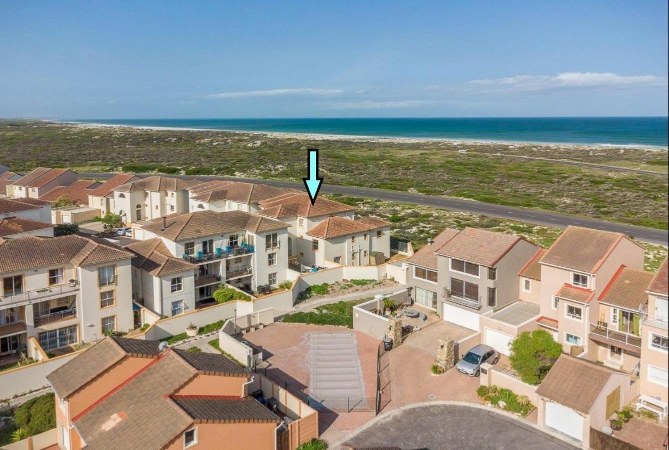 Santiago Bay Self-catering In Capricorn Estate, Muizenberg, Close To The *