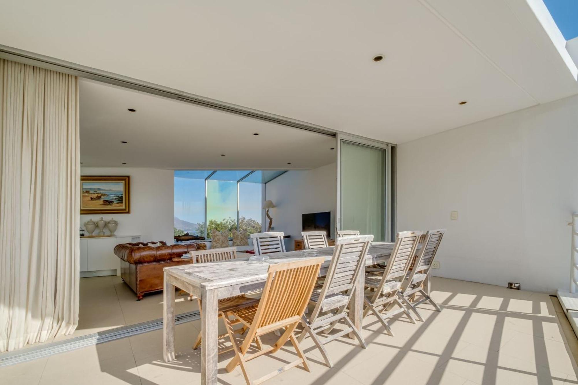Silvertree Villa *