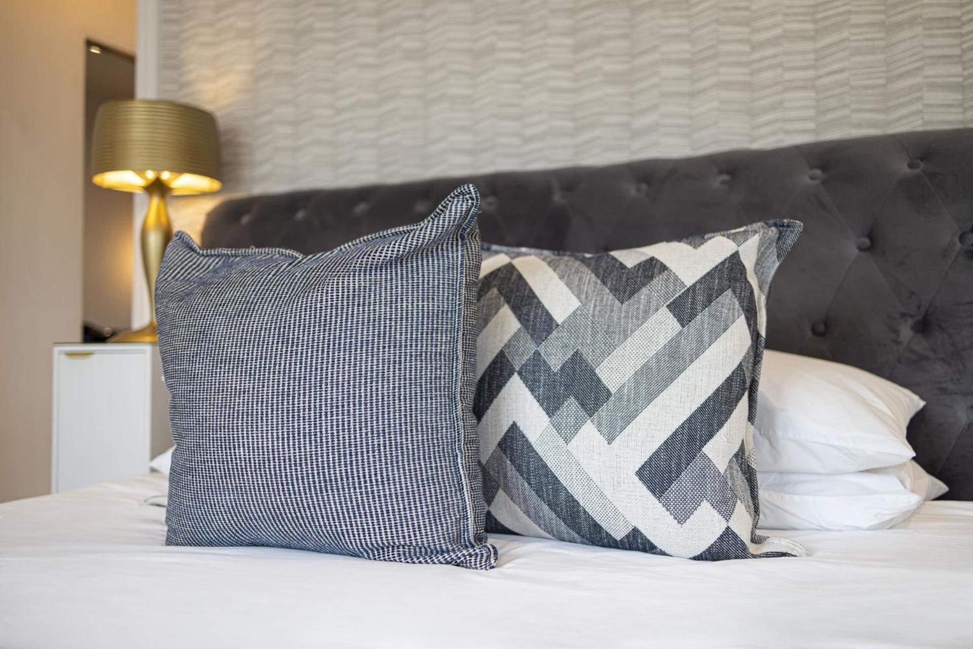 Clifton Yolo Spaces - Clifton Boutique Cape Town