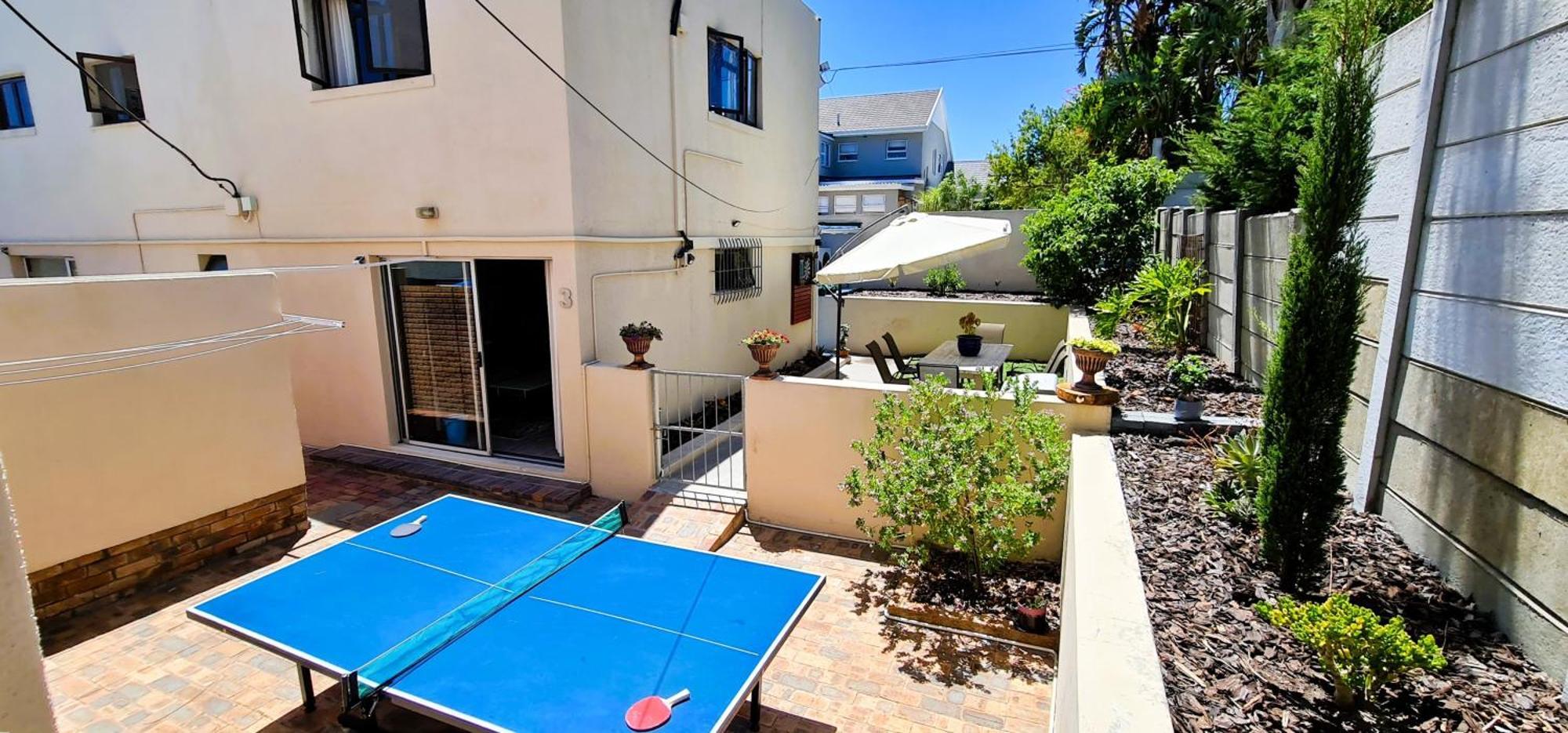 Walters Lane Deluxe Garden 3 - No Loadshedding Apartamento