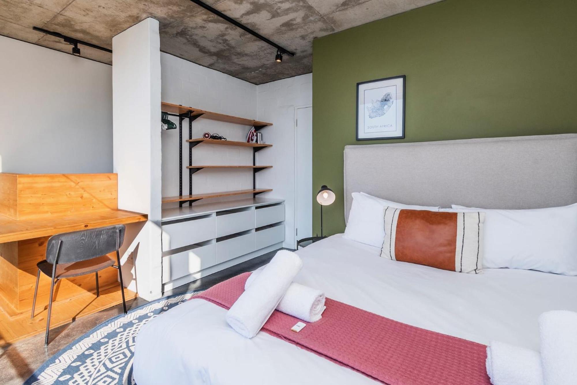 Forty On L Charming In Historic Bo-kaap Cape Town