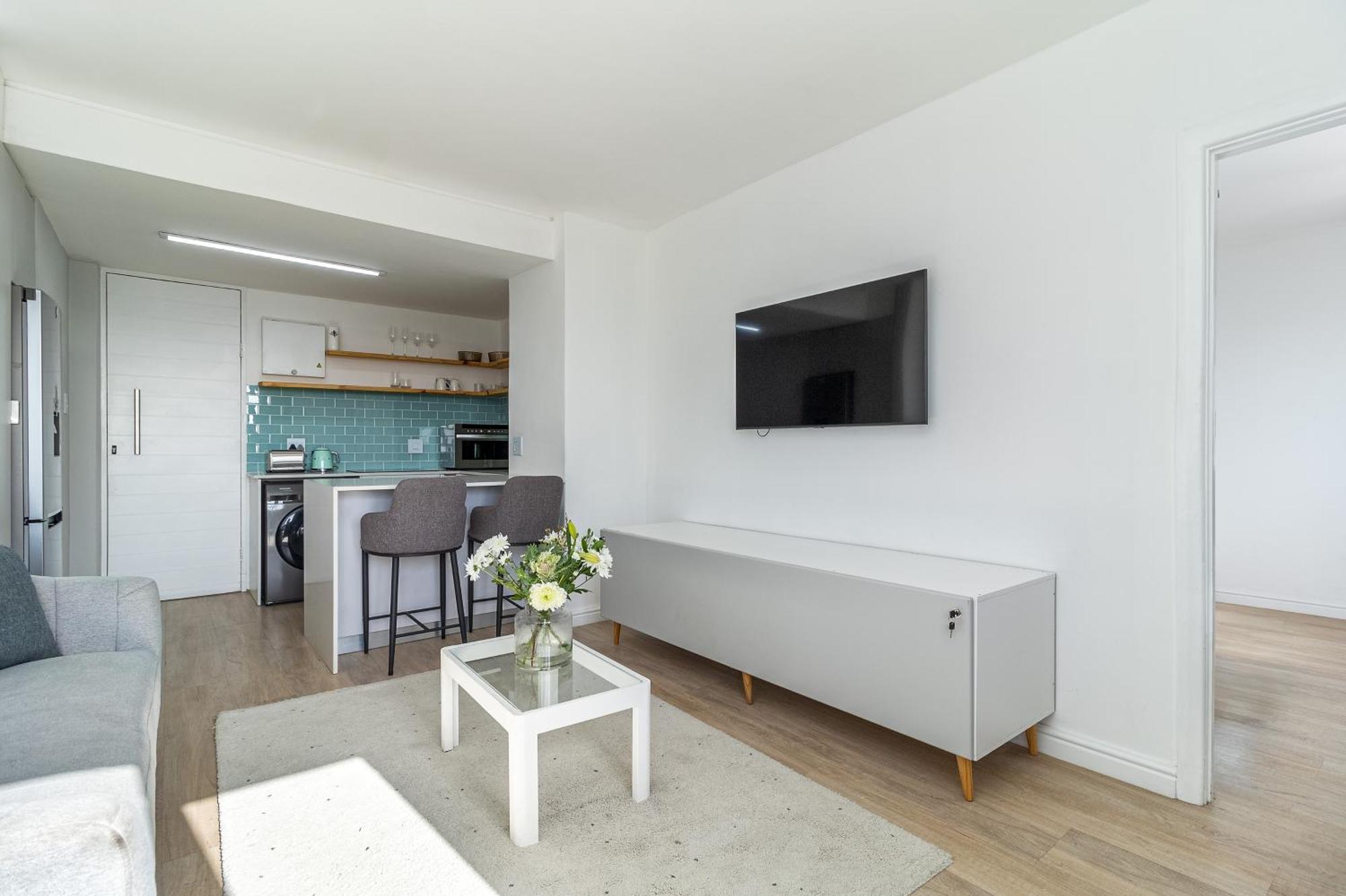 1 Bedroom Apartment, The Centurion, Seapoint, Cape Town, South Africa Apartment