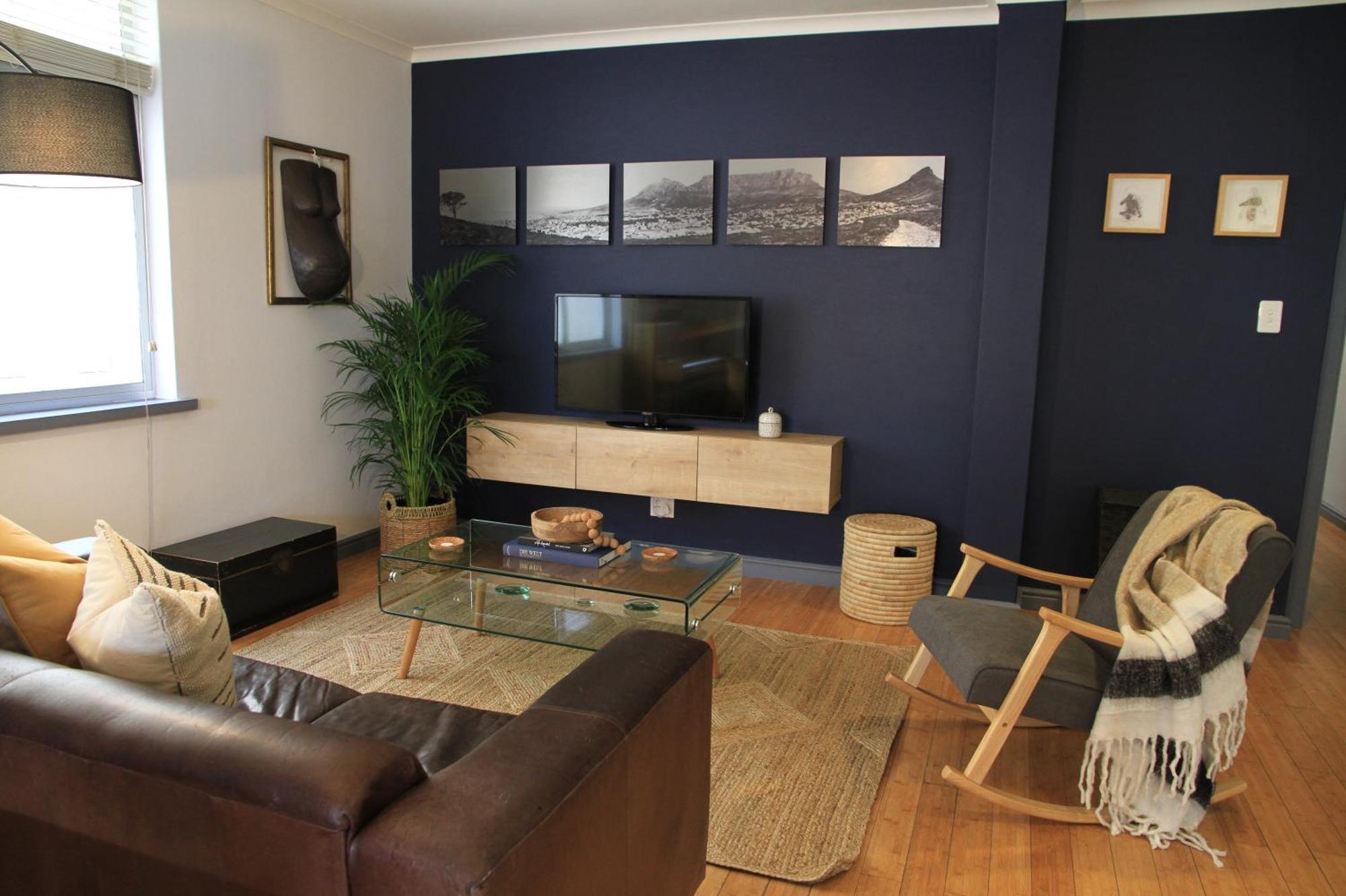 Family-sized Gem Near Apartment Cape Town
