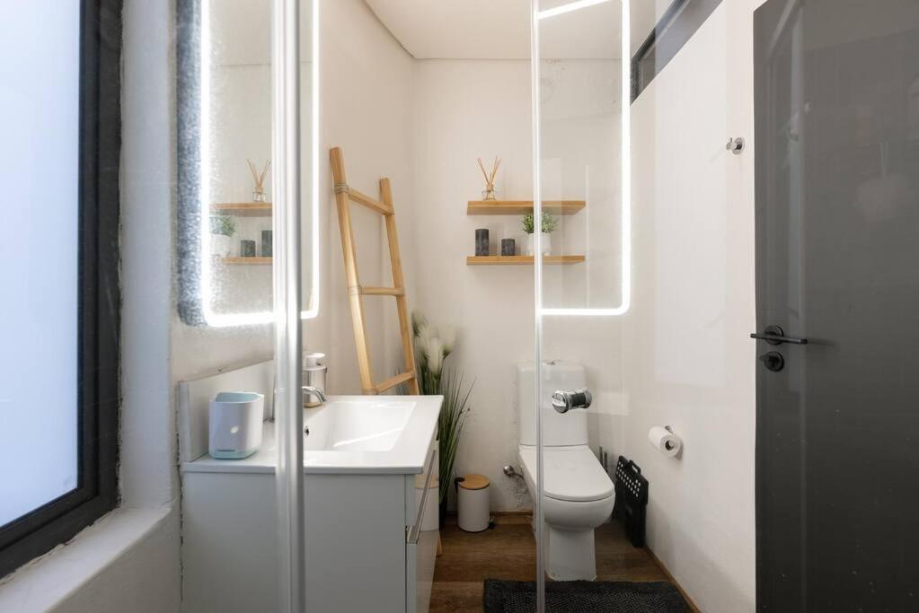 Central, Modern & Elegant Apartment *