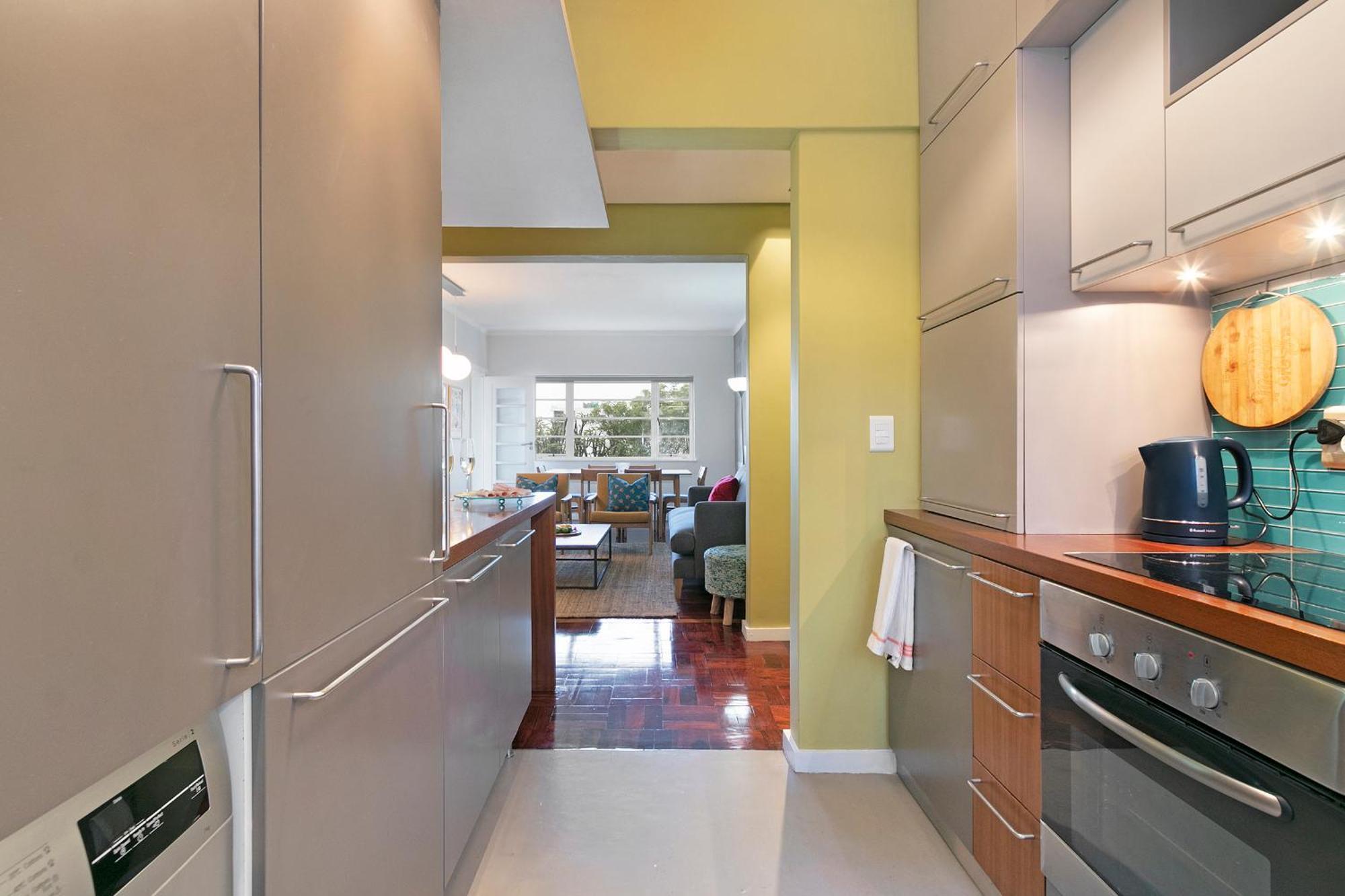 Chic 2br In Sea Point Apartment *