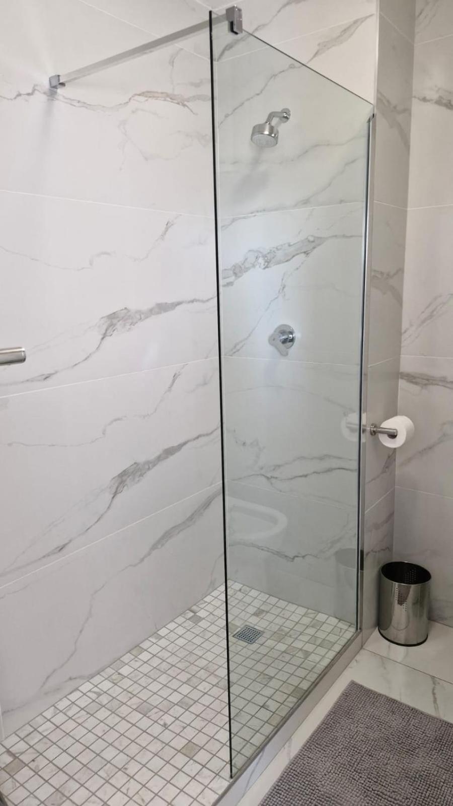 Apartment Stunning One Bedroom In The Cbd