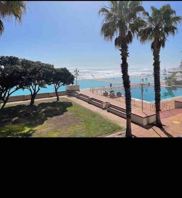 Apartment Beachfront In Sea Point With Amazing Views
