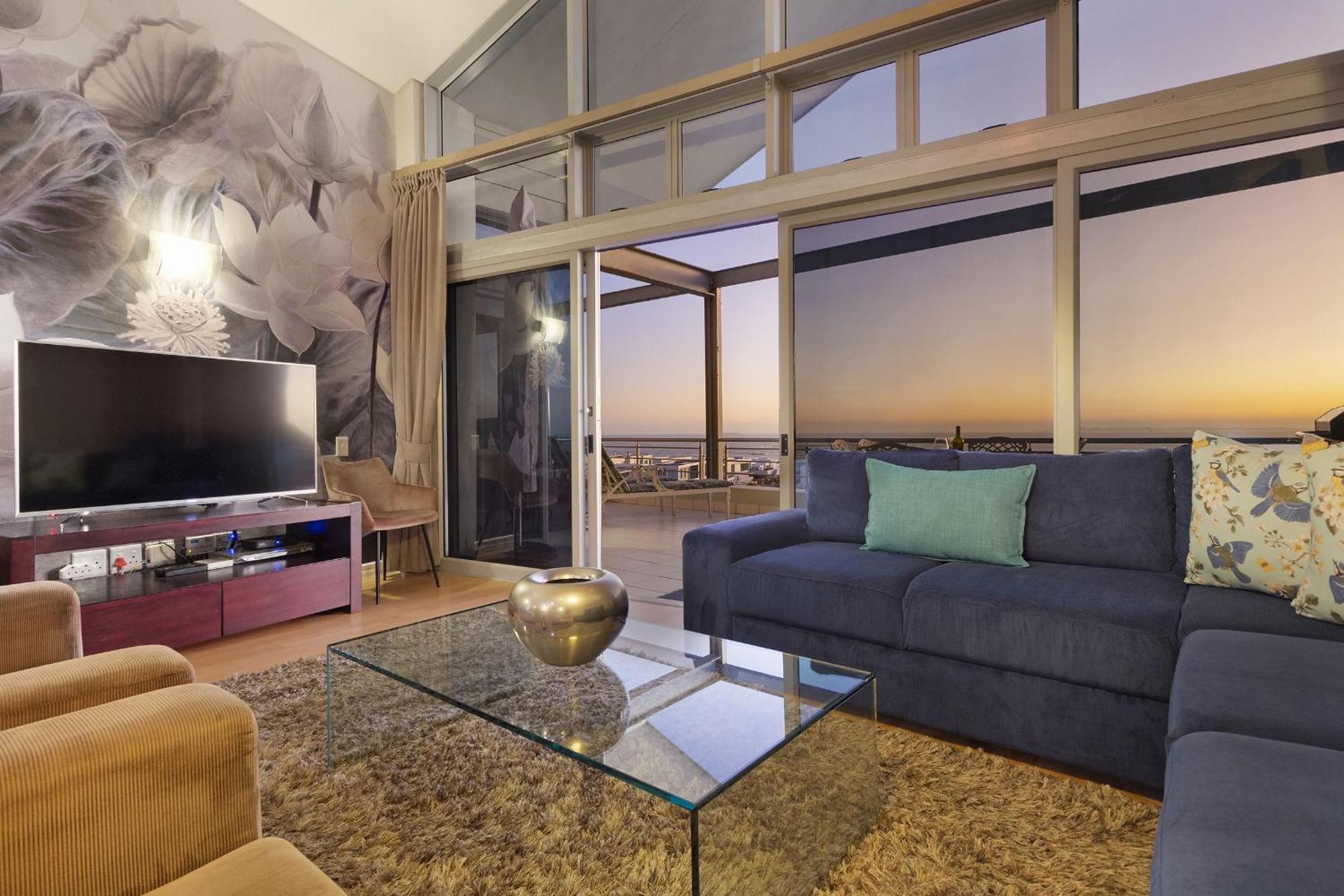 Apartment Seaside Village Penthouse F23 By Hostagents Cape Town