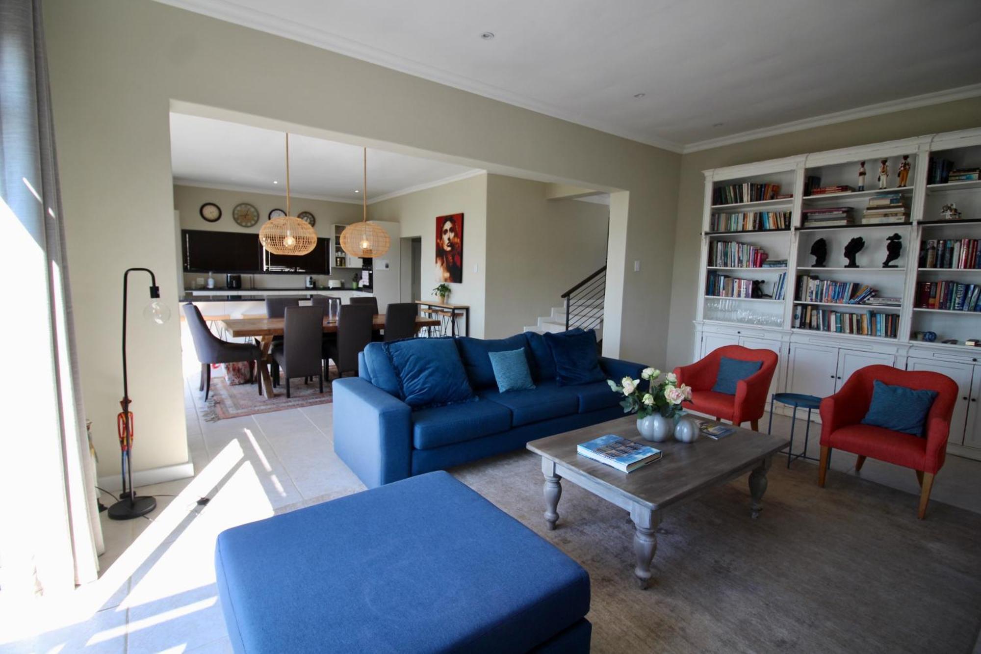 Holiday home Family Home+views+pets+garden+solar *