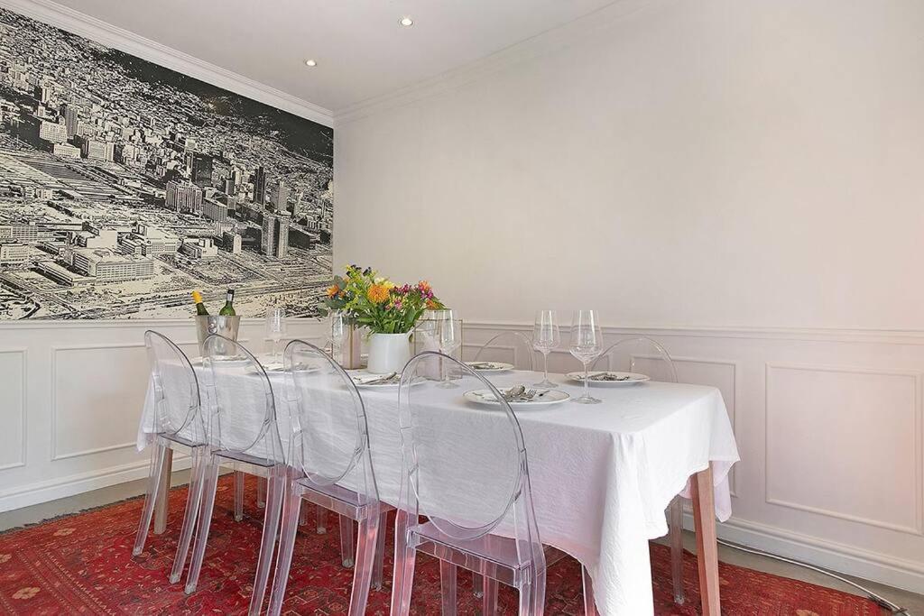Stunning 2-bedroom House In Leafy Claremont Casa de férias Cidade Do Cabo