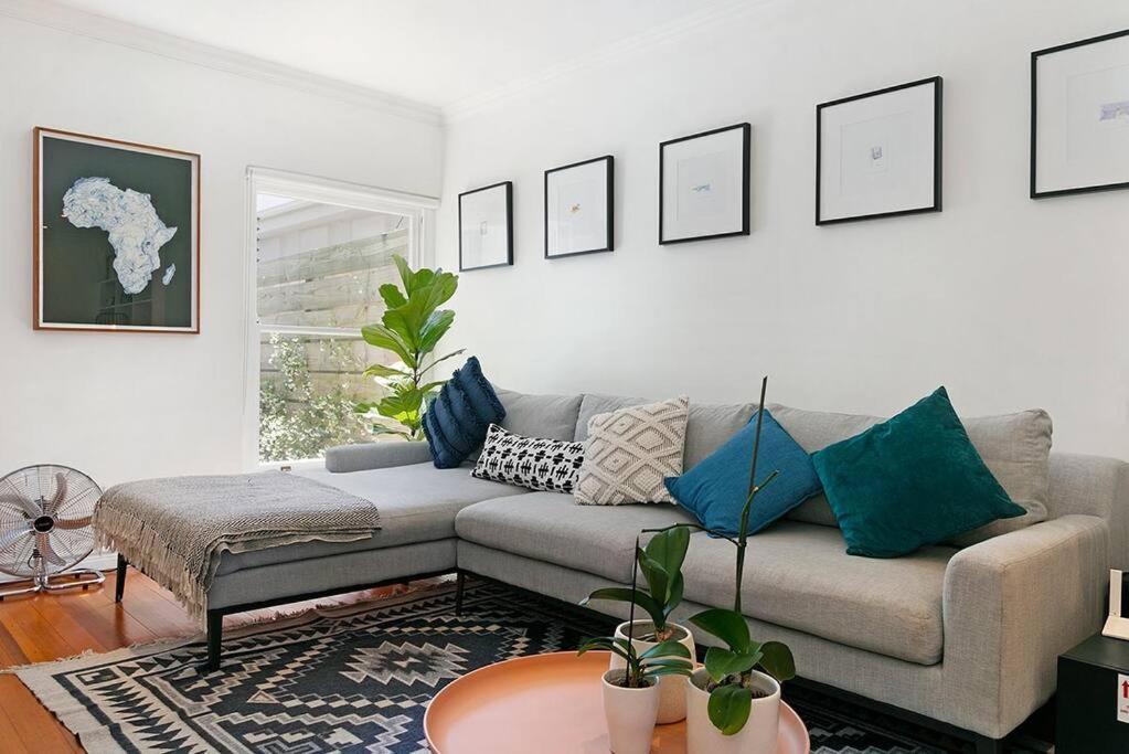 Stunning 2-bedroom House In Leafy Claremont Casa de férias