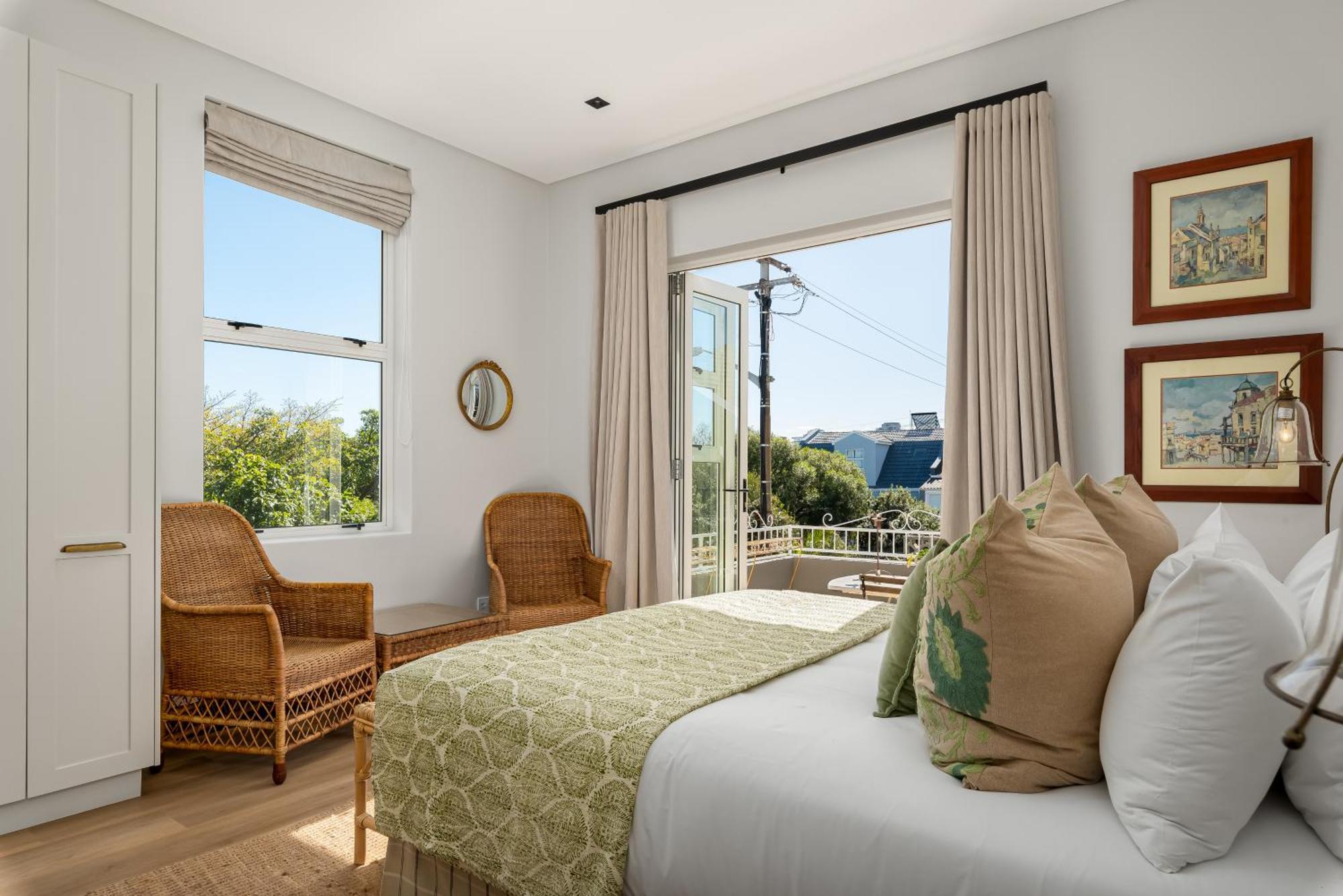 Designer Family Haven In The Heart Of Sea Point Cidade Do Cabo