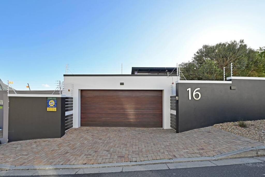 3 Elements - Camps Bay Luxury * Cape Town