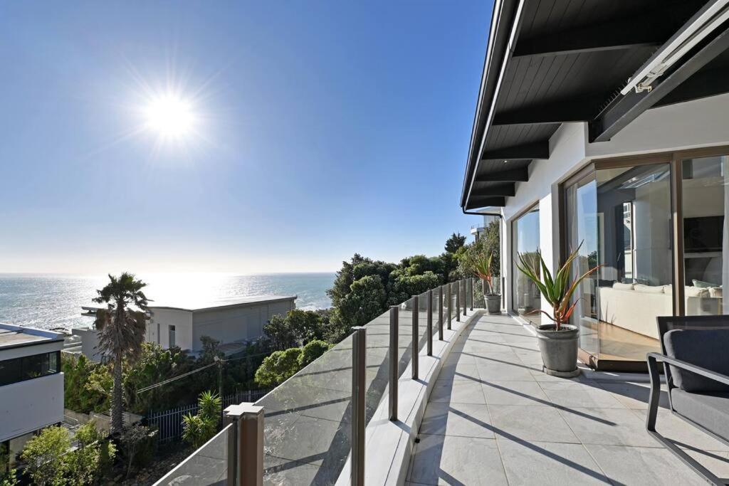 3 Elements - Camps Bay Luxury Villa *