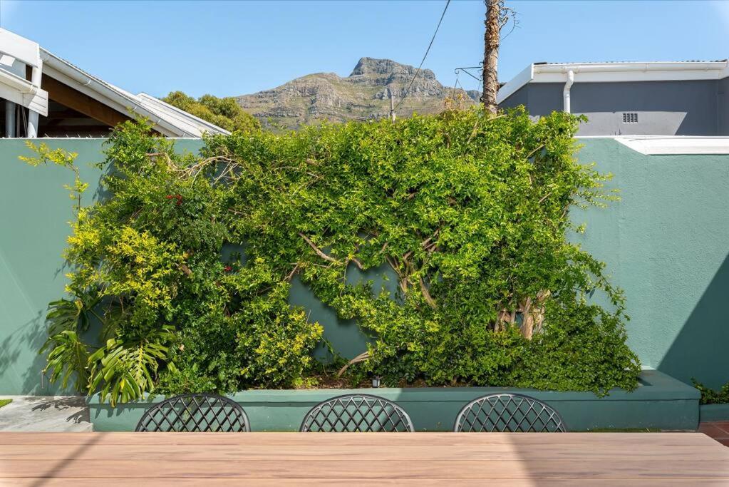 Trendy Heritage In Woodstock Holiday home *