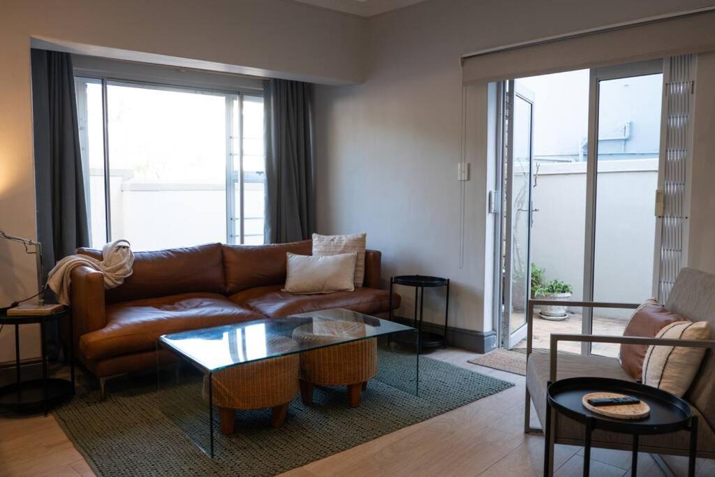 1 Zeanor In Sea Point Cidade Do Cabo