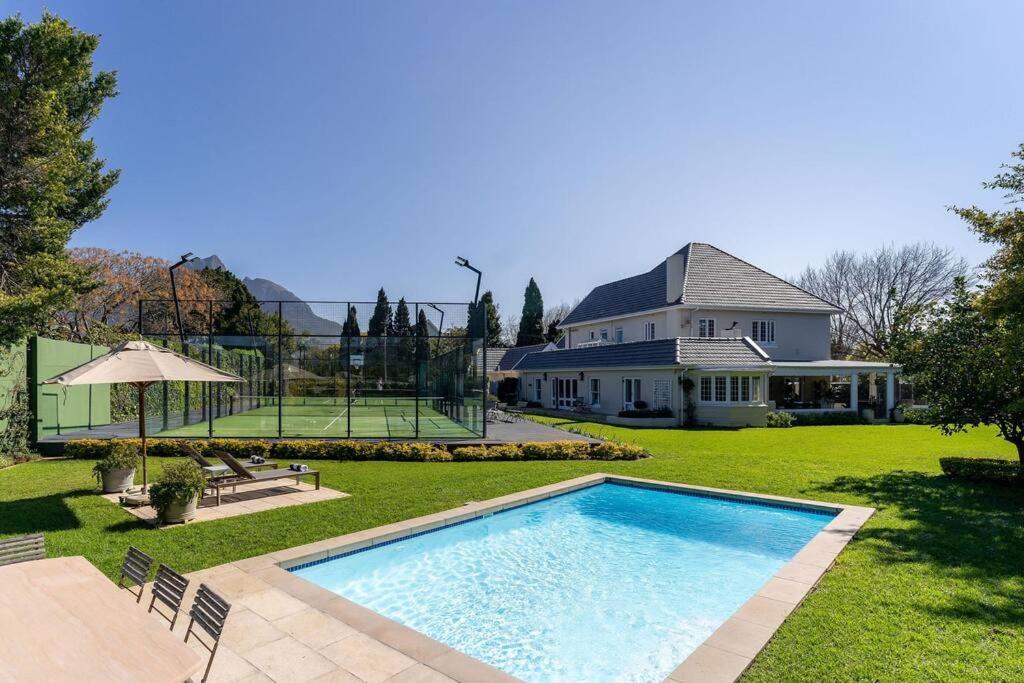 Pousada Elite Oasis With Private Padel Court Cidade Do Cabo