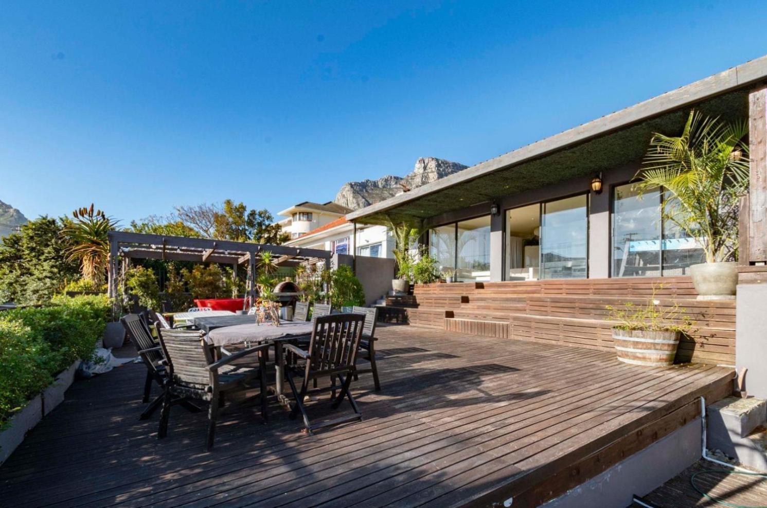 Oceanview Sunset Haven Guest house *