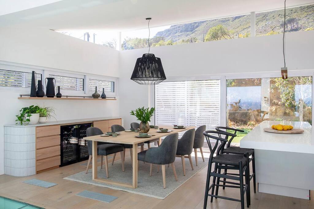 Luxury At 47hh Villa Cape Town