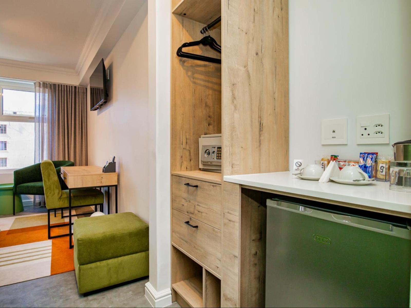 9 On Barrack Hotel