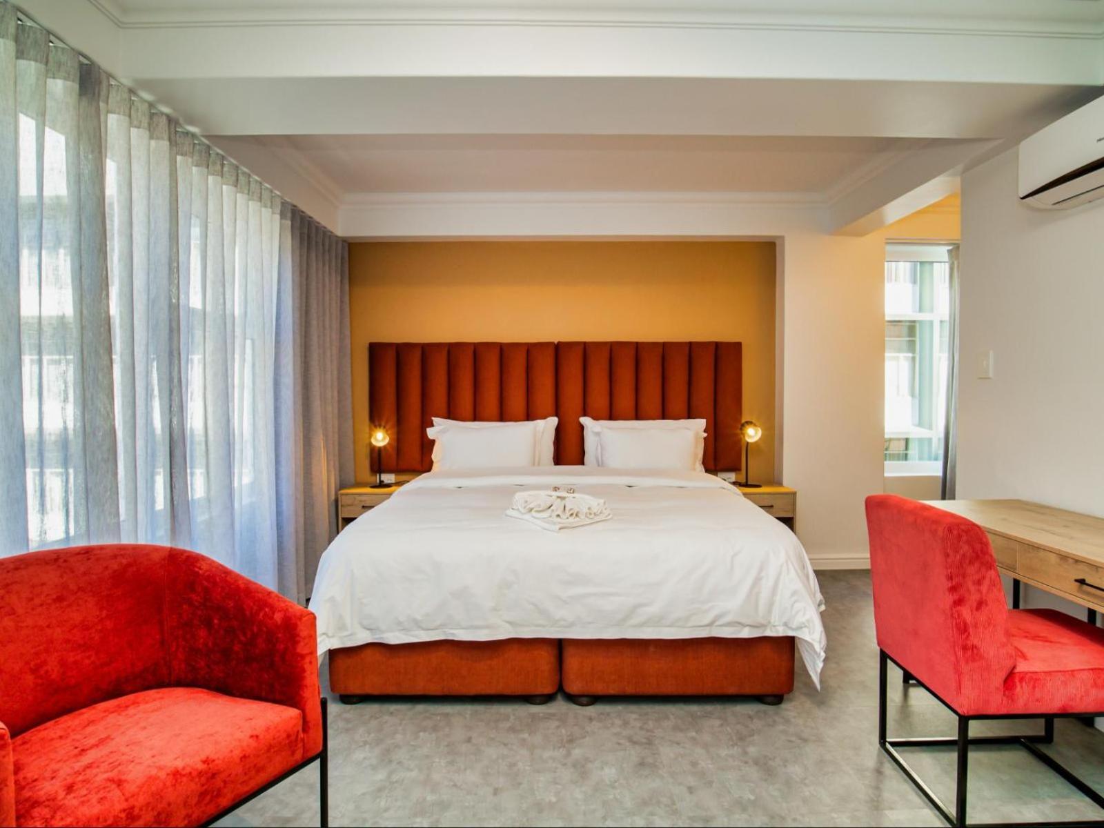 9 On Barrack Hotel 3*
