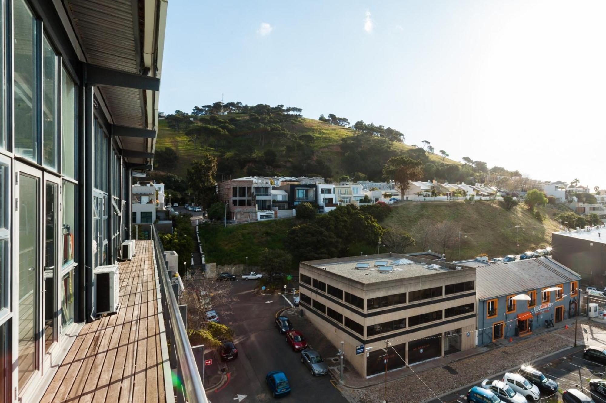 Luxe Penthouse With Private Rooftop Pool, Deck & Panoramic Views