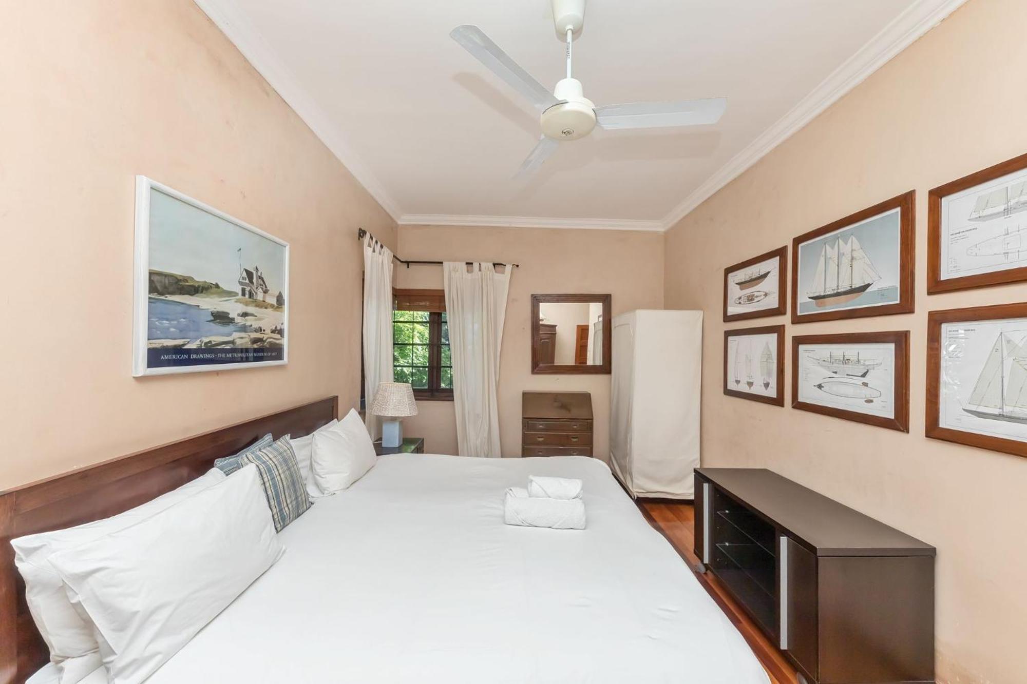 Charming Fresnaye Escape * Cape Town