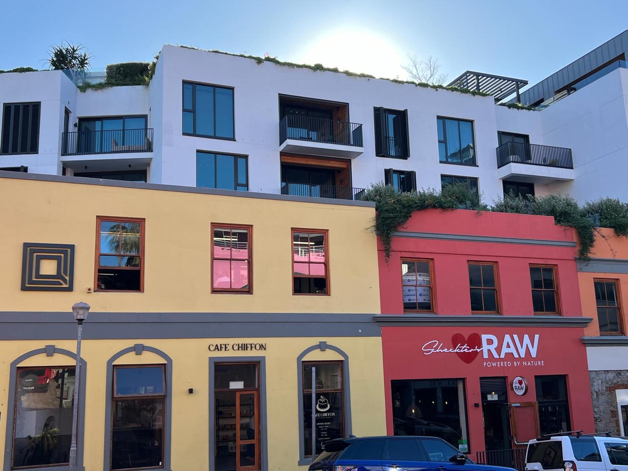 Old Cape Quarter - De Waterkant * Cape Town