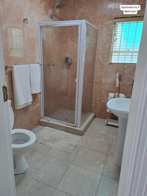 Serena No5 Self Catering *